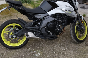 Moto 650 sport )city