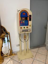 vecchhio distributorino di giochi