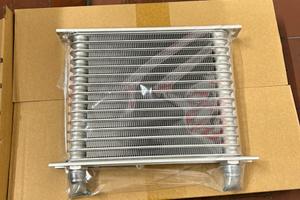 Radiatore olio hks subaru impreza