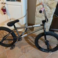 Bmx assemblata