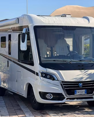 Knaus Sky I 700 LEG