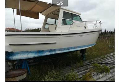 Barca gozzo pilotina Lipari 22,  m 7, 5 entrobordo
