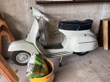 Vespa 125 Super