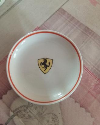 Piattino Ferrari marca Richard Ginori 