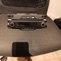 Autoradio Alfa Romeo Giulietta con mascherina