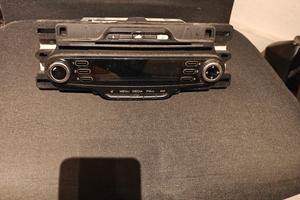 Autoradio Alfa Romeo Giulietta con mascherina