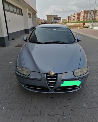 Alfa Romeo 147