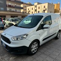 FORD TRANSIT COURIER 1.5 Tdci CON CABINA SEPARATA 