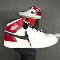 Nike Air Jordan 1 Mid White/Red 🔥