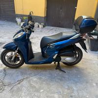 Honda SH 300 anno 2017