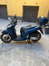 Honda SH 300 anno 2017