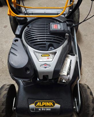 Tagliaerba Alpina da riparare