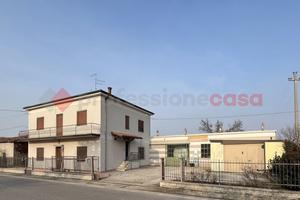 Villa bifamiliare Isola della Scala