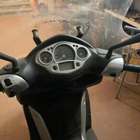 Yamaha xcity 250