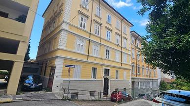 S.VITO VIA DENZA PALAZZO ED ALLOGGIO