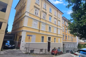 S.VITO VIA DENZA PALAZZO ED ALLOGGIO