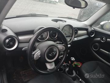 Ricambi interni Mini One R56 anno 2007 3porte