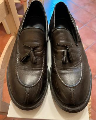 Mocassini con nappine in vera pelle -Made in Italy