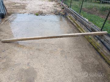 pali precompressi x vigneto o recinto.molle distan