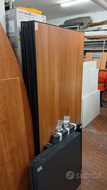 Scrivanie per ufficio + cassettiere