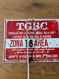 Coppia cartelli lamiera antichi divieto di caccia