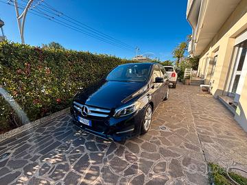 Mercedes classe B 180 automatic sport full optiona