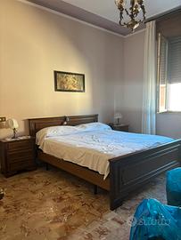 Camera antica semi completa