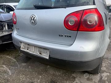 Paraurti posteriore vw golf 5