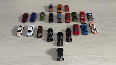 Lotto 22 macchinine HOT WHEELS