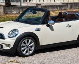 MINI Cabrio Cooper SD accessoriata