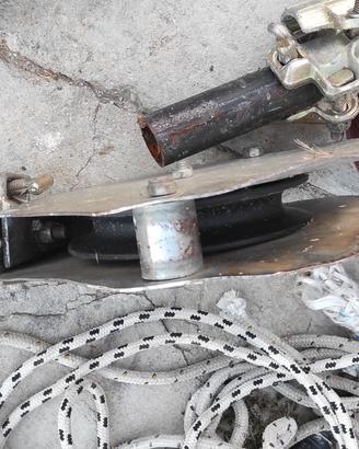 carrucola per ponteggi e impalcature 