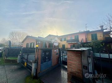 3 LOCALI A MOZZANICA