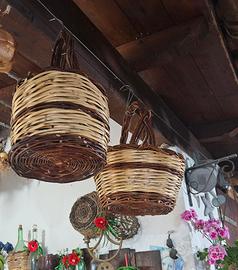 Cesti in vimini di varie forme