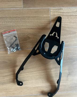 Anello pro Sw motech mt 07