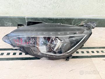 Faro sinistro Peugeot 308
