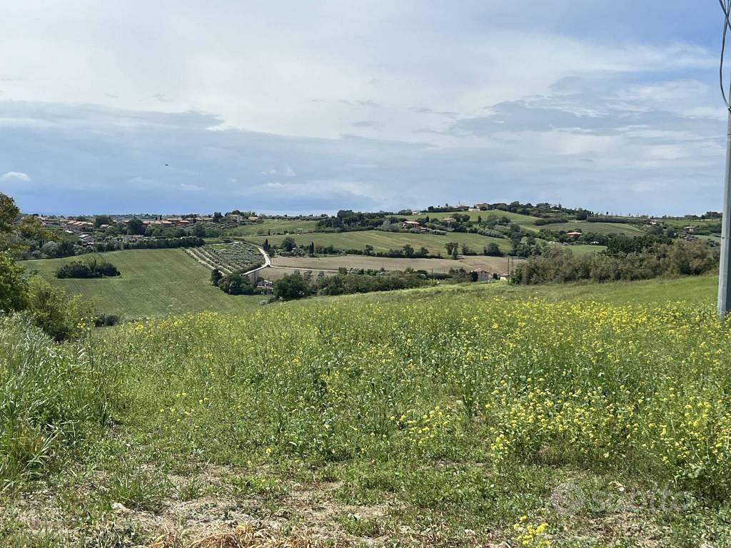 Rustico / Casale di 278 m² a Mondolfo - Vista 4