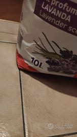 lettiera x gatti profumata di lavanda