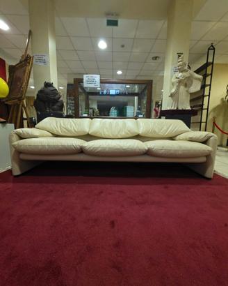 Divano tre posti in pelle Maralunga cassina