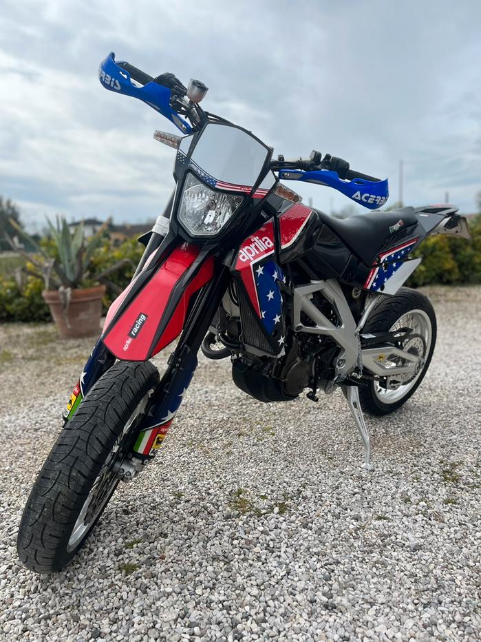 Aprilia sxv Vendita in Motori