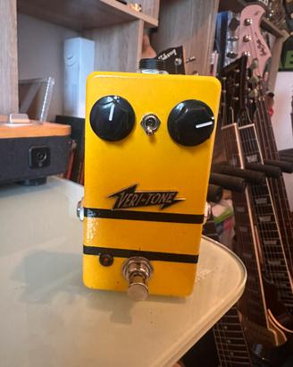 Pedale fuzz veritone
