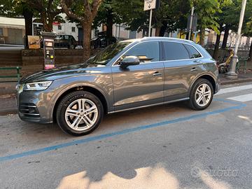 Audi Q5 50 TFSI e quattro S tronic S line 299CV
