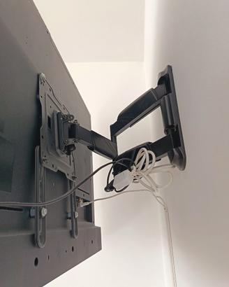 Braccetto supporto tv
