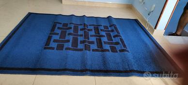 Tappeto blu