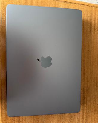 MacBook air 15 M2