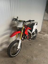 HM 85