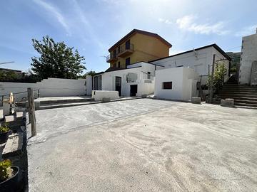 Pellaro, Zona Quattronari: Indipendente con Vista