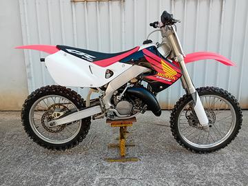 cr 125 1998  