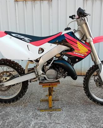cr 125 1998  