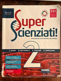 Super Scienziati