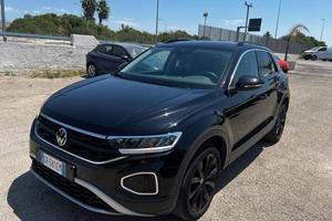 VOLKSWAGEN T-Roc 2.0 tdi Black Pack 115cv